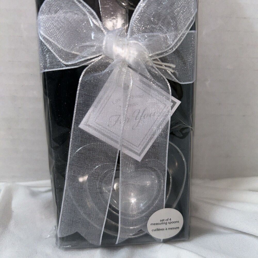 Heart Shaped Measuring Spoons Boxed Set of 4 - Picture 6 of 6